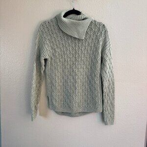 Jeanne Pierre Green Sweater‎ Size Small